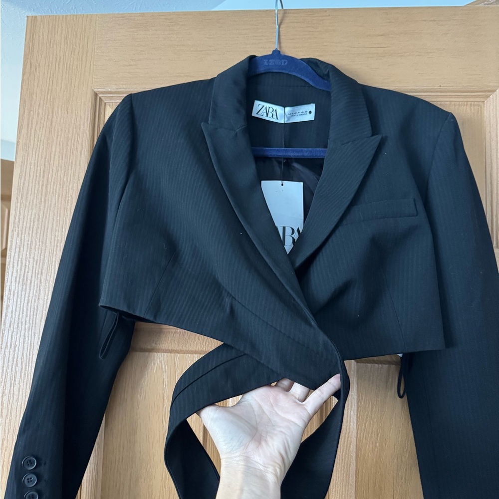 Zara Limited Edition Cropped Blazer